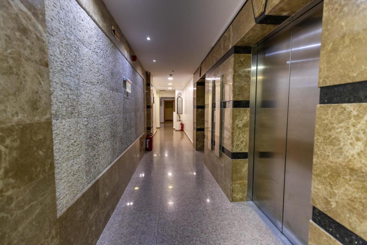 Aparthotel Sir Fundeni Tower Bucharest Exterior photo